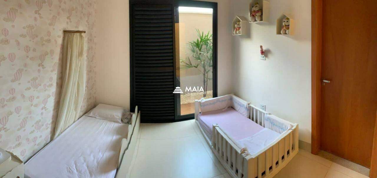 Casa de Condomínio à venda no Estância dos Ipês: 