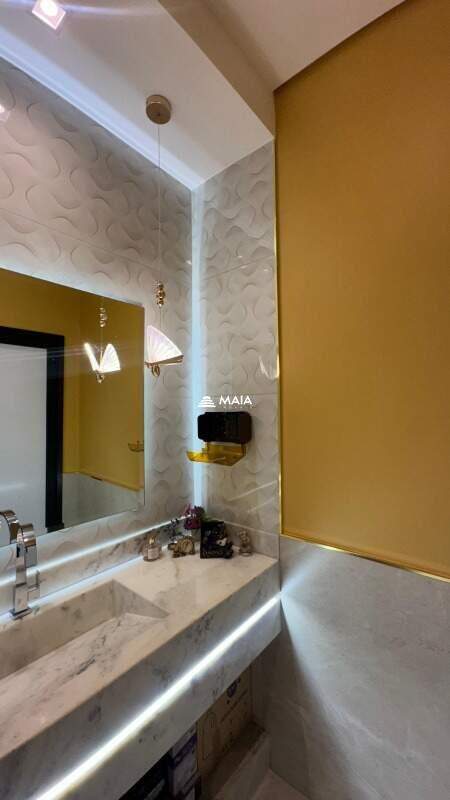 Casa de Condomínio à venda no Residencial Mário de Almeida Franco: 