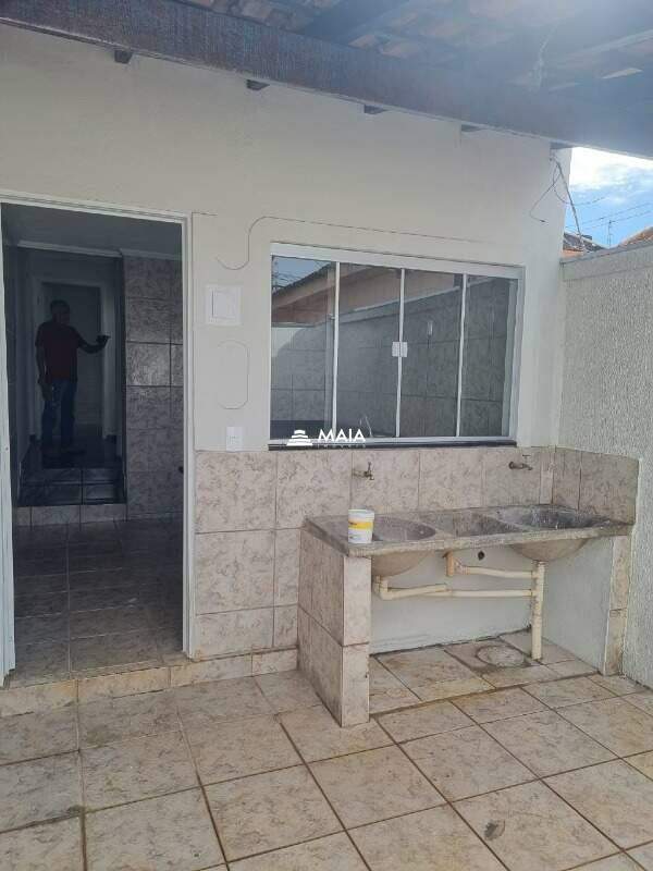 Casa à venda no Conjunto Costa Telles I: 