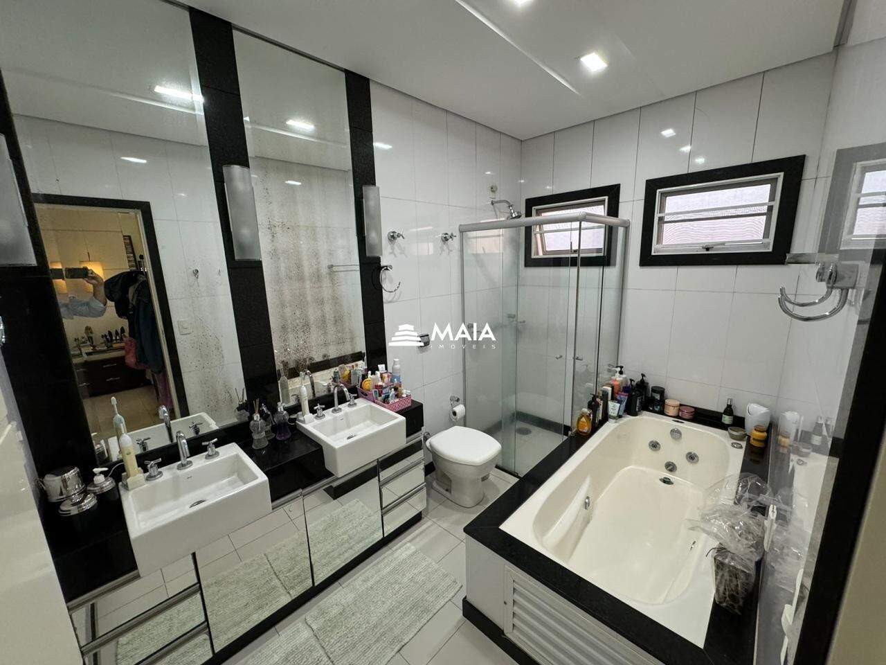 Apartamento à venda no Santa Maria: 