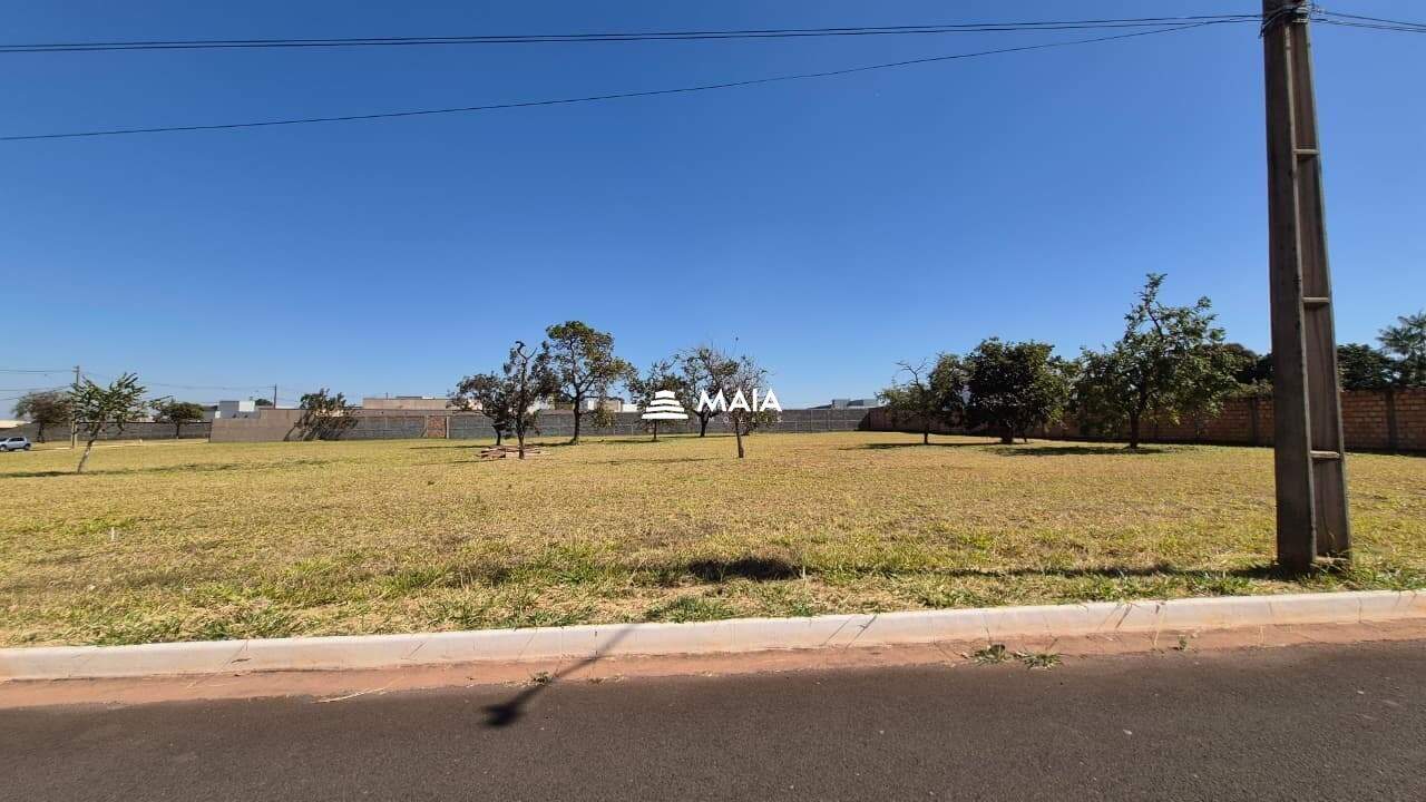 Terreno em Condomínio à venda no Residencial Mário de Almeida Franco: 