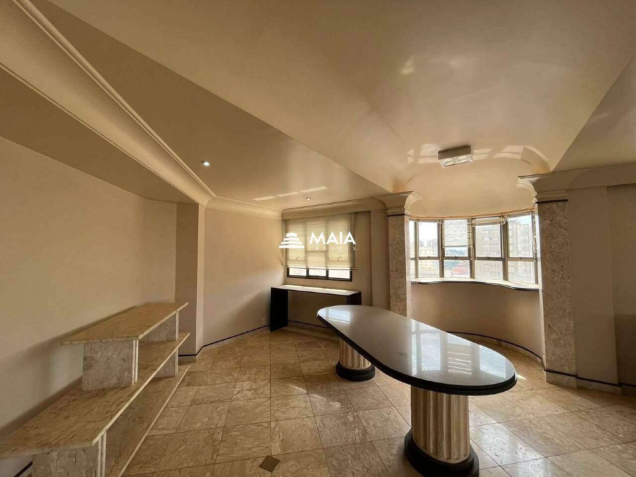 Comercial para aluguel no Centro: 