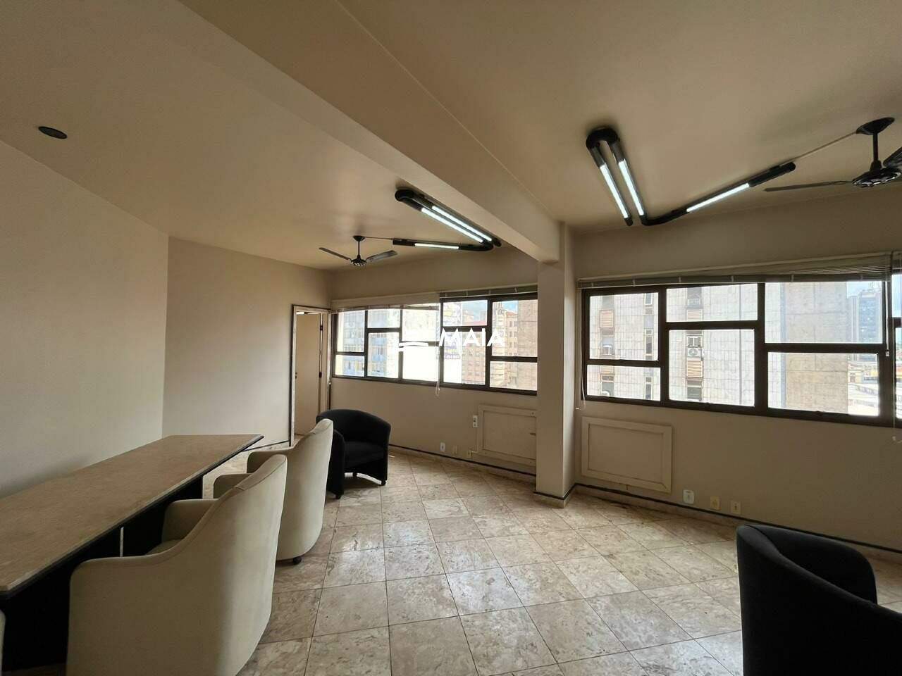 Comercial para aluguel no Centro: 