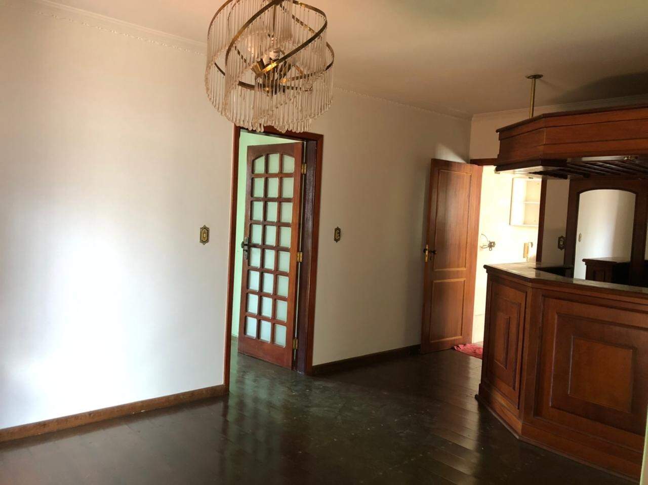 Casa à venda no Frei Eugênio: 