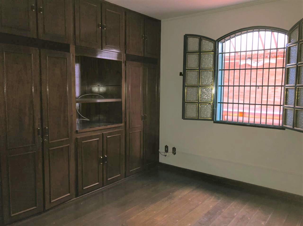 Casa à venda no Frei Eugênio: 