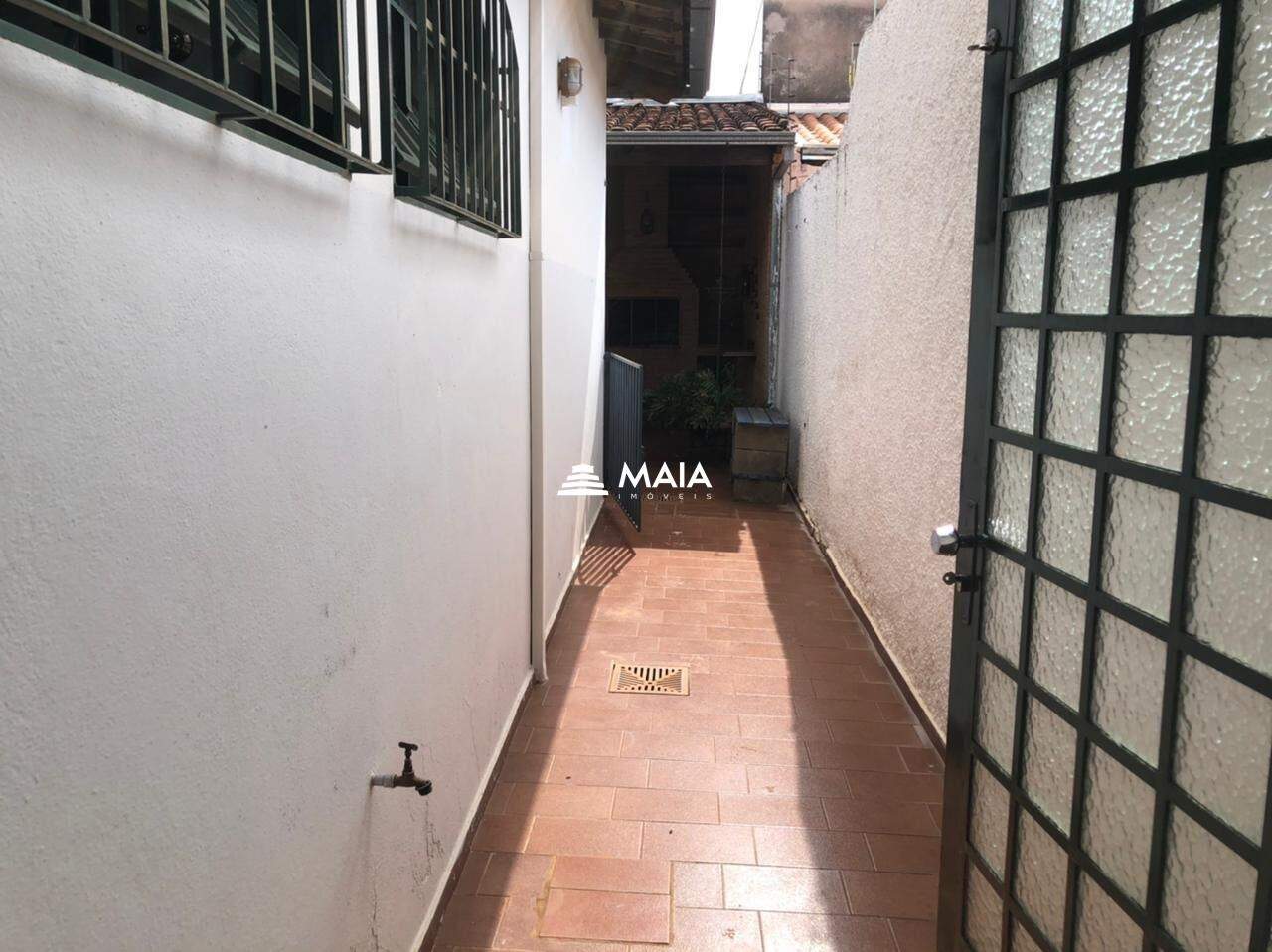 Casa à venda no Frei Eugênio: 