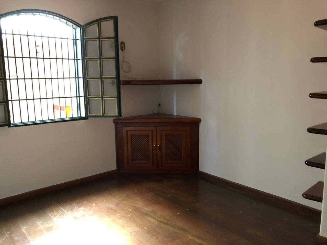 Casa à venda no Frei Eugênio: 