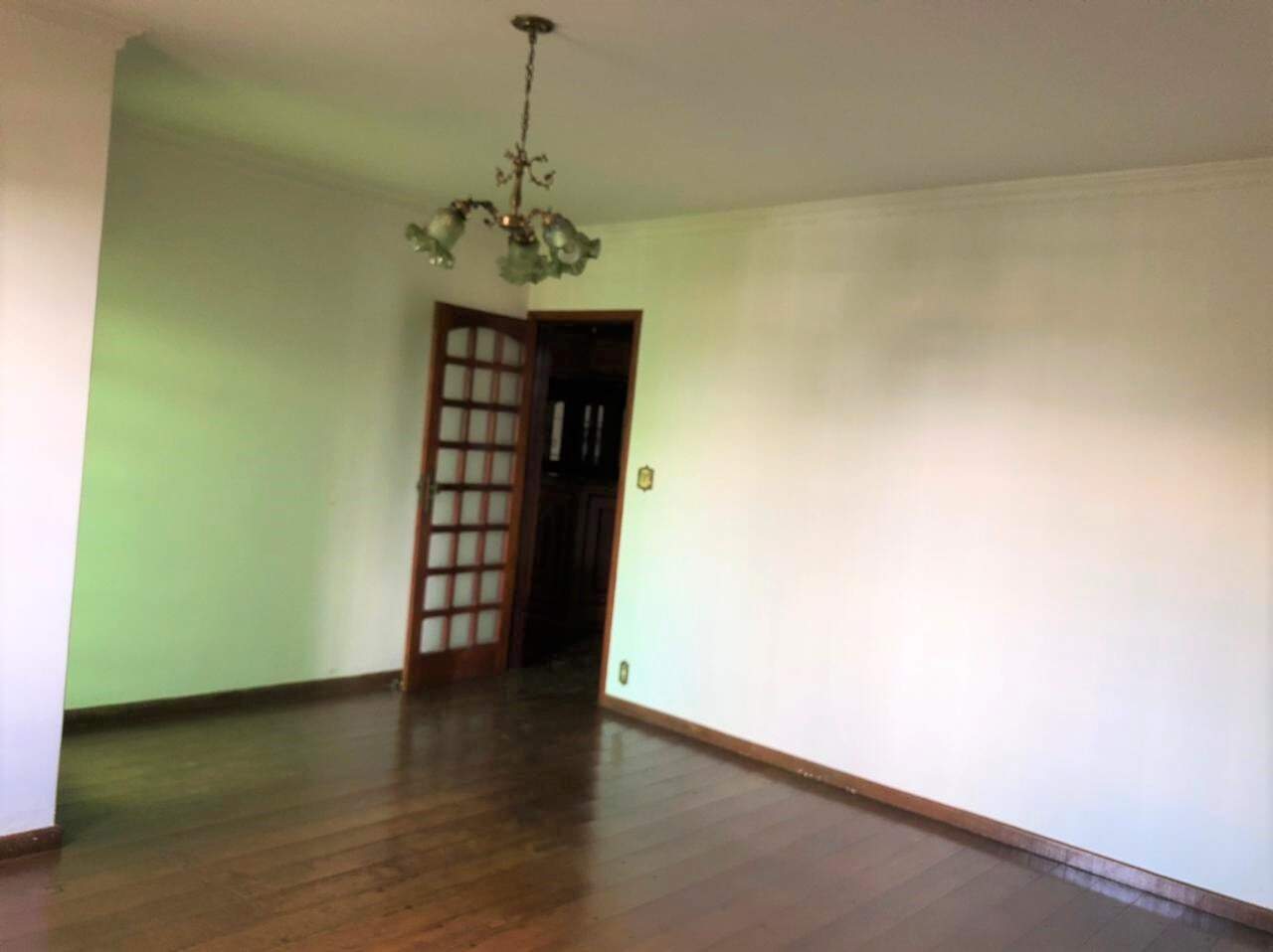 Casa à venda no Frei Eugênio: 