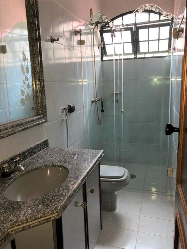 Casa à venda no Frei Eugênio: 