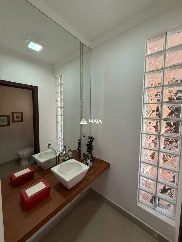 Casa de Condomínio à venda no Flamboyant Residencial Park: 