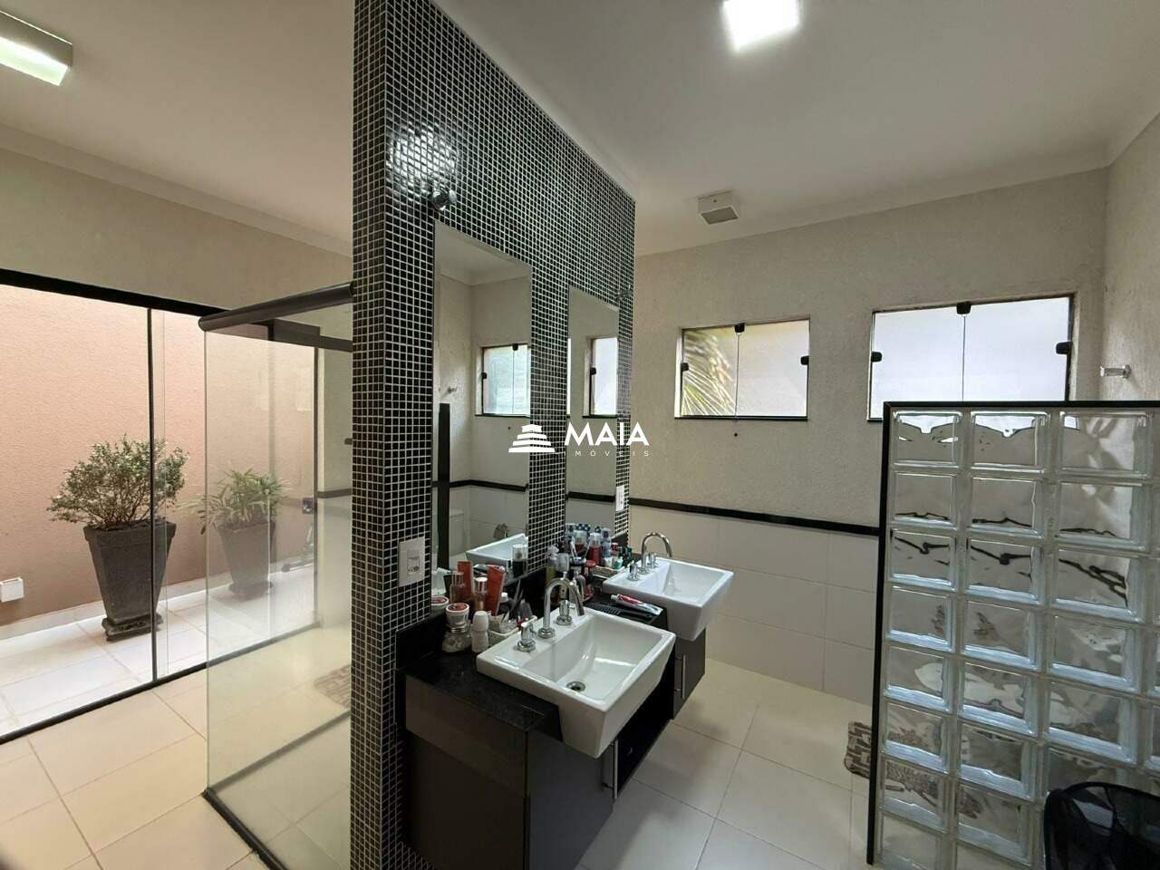 Casa de Condomínio à venda no Flamboyant Residencial Park: 