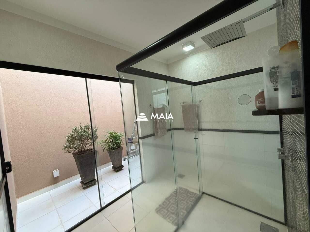 Casa de Condomínio à venda no Flamboyant Residencial Park: 