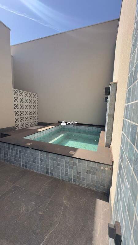 Casa de Condomínio à venda no Estância dos Ipês: 