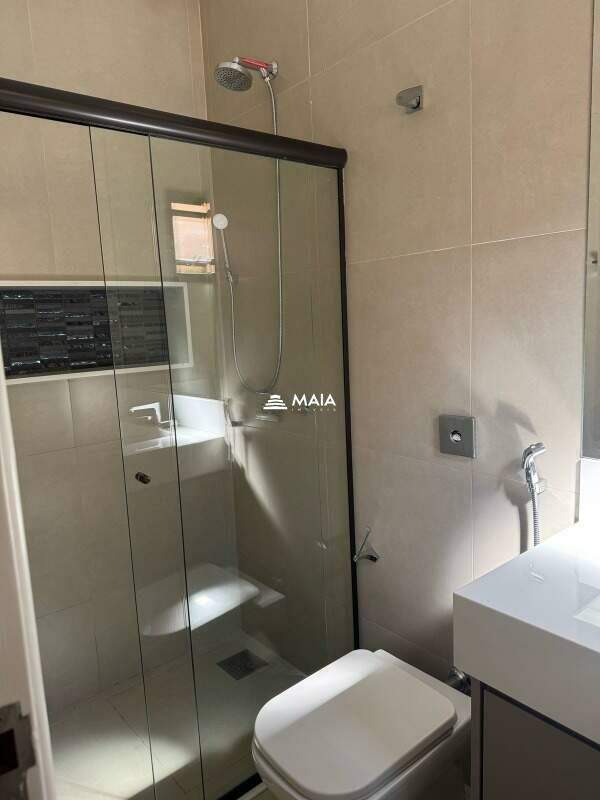 Casa para aluguel no Jardim do Lago: 