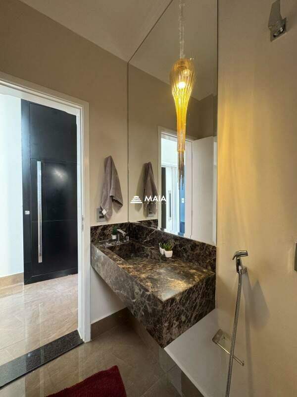 Casa para aluguel no Jardim do Lago: 