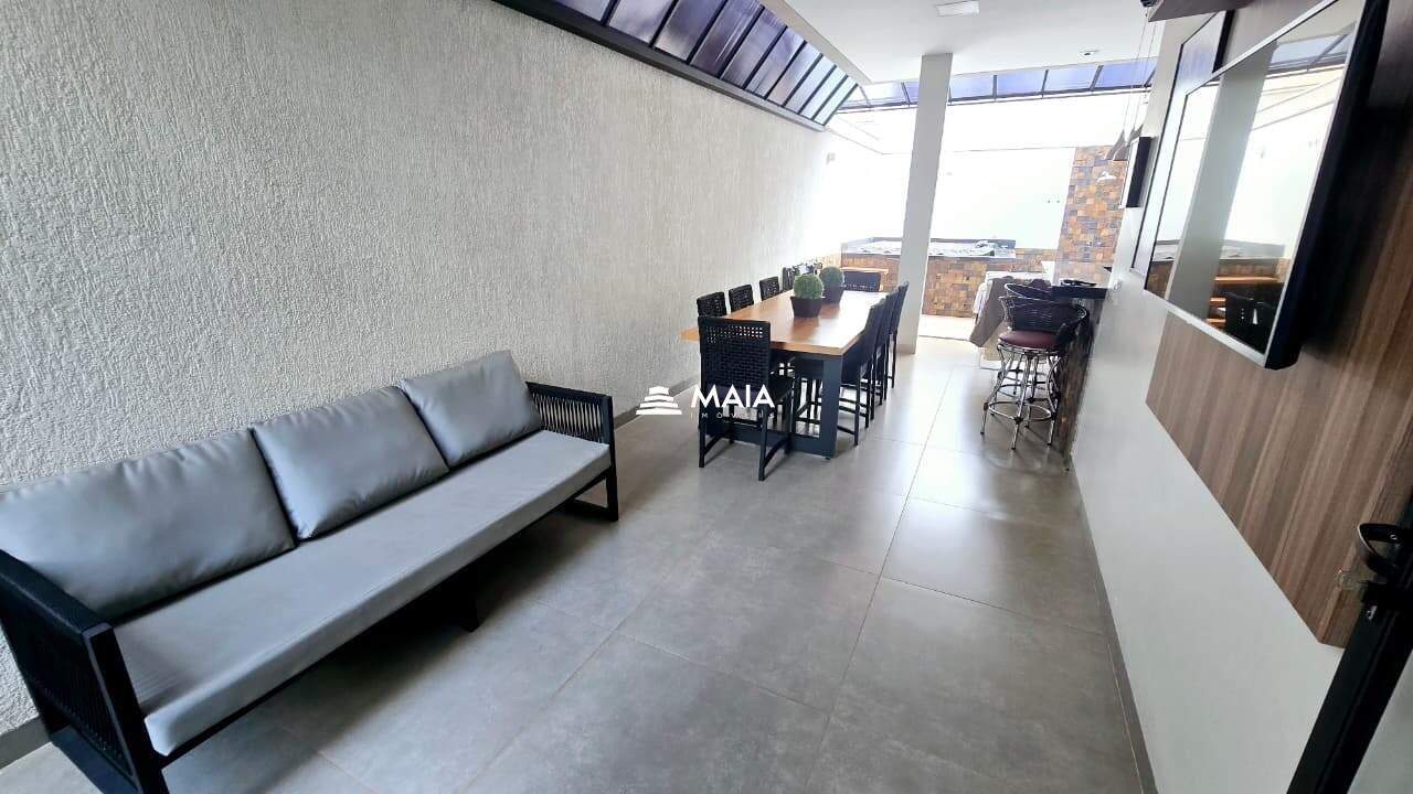 Casa de Condomínio à venda no Estância dos Ipês: 