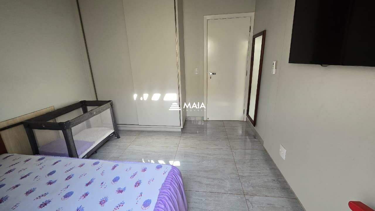 Casa de Condomínio à venda no Estância dos Ipês: 