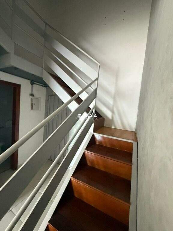 Comercial para aluguel no Universitário: 