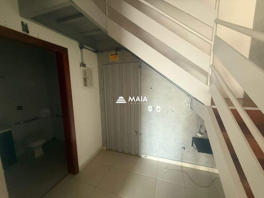 Comercial para aluguel no Universitário: 