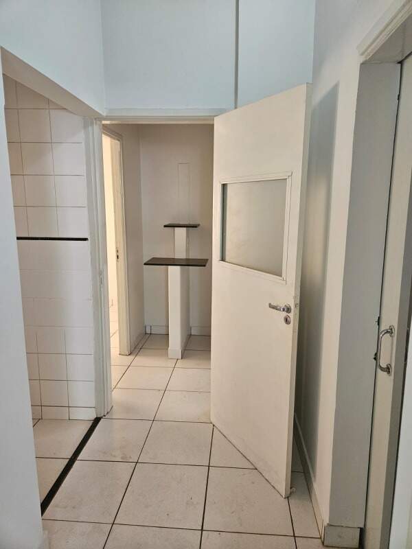 Comercial à venda no Mercês: 