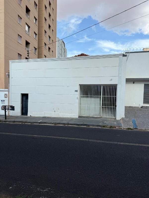 Comercial à venda no Mercês: 