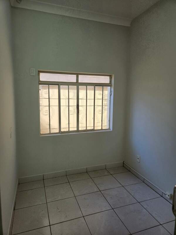 Comercial à venda no Mercês: 