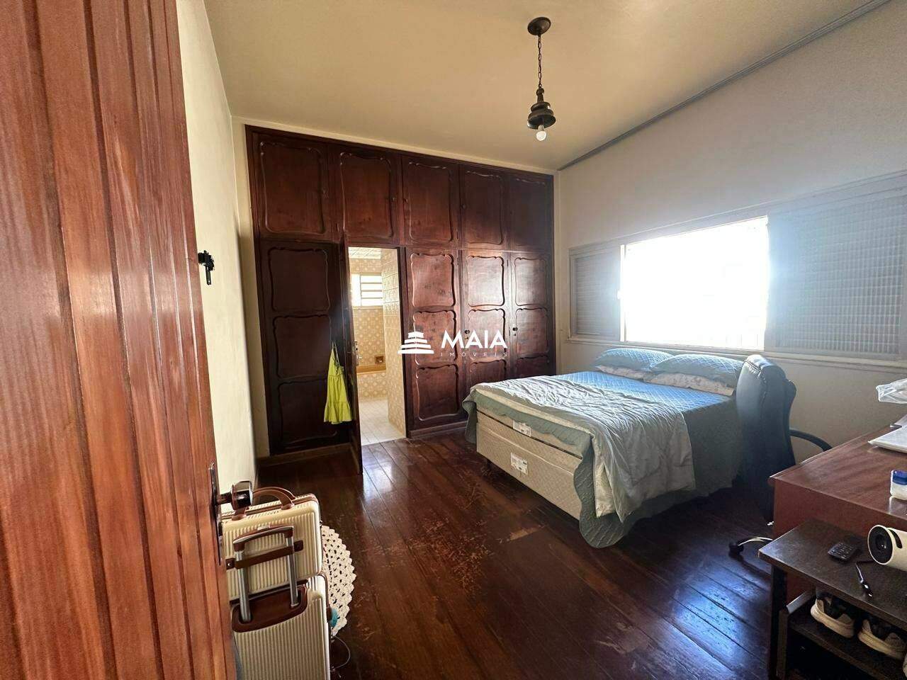 Casa à venda no Centro: 