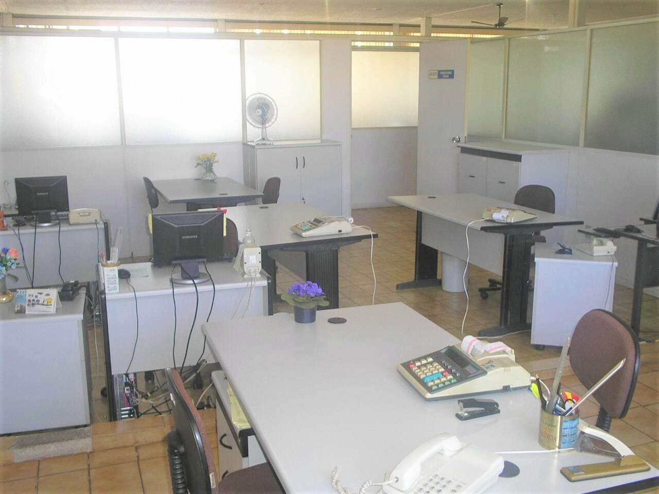 Comercial para aluguel no Mercês: 