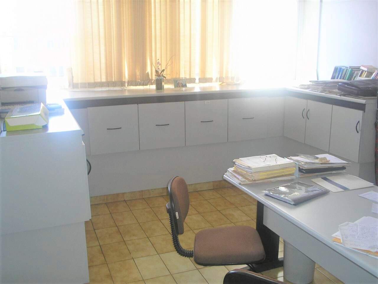 Comercial para aluguel no Mercês: 