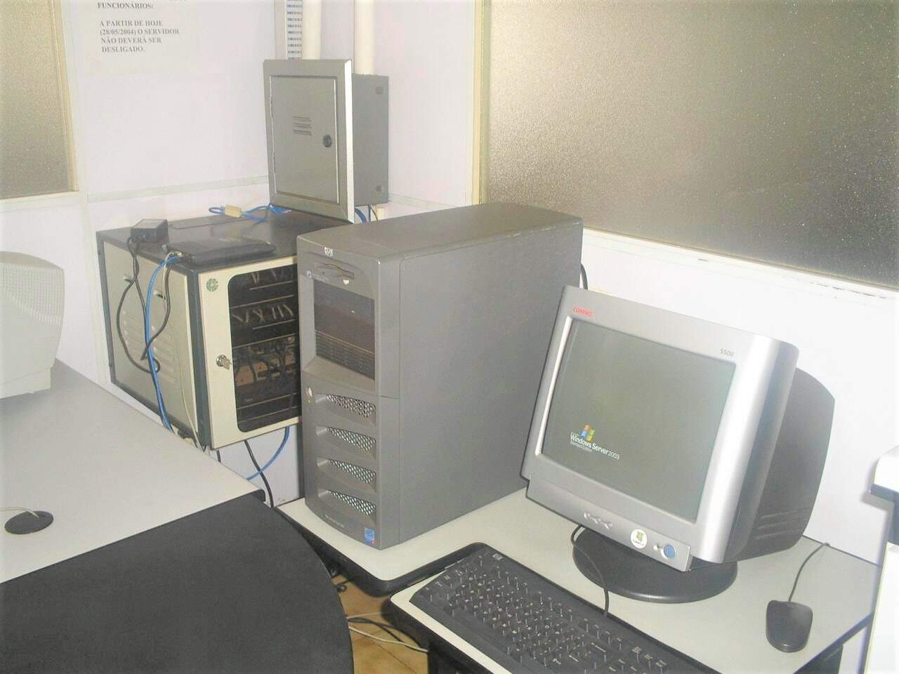 Comercial para aluguel no Mercês: 