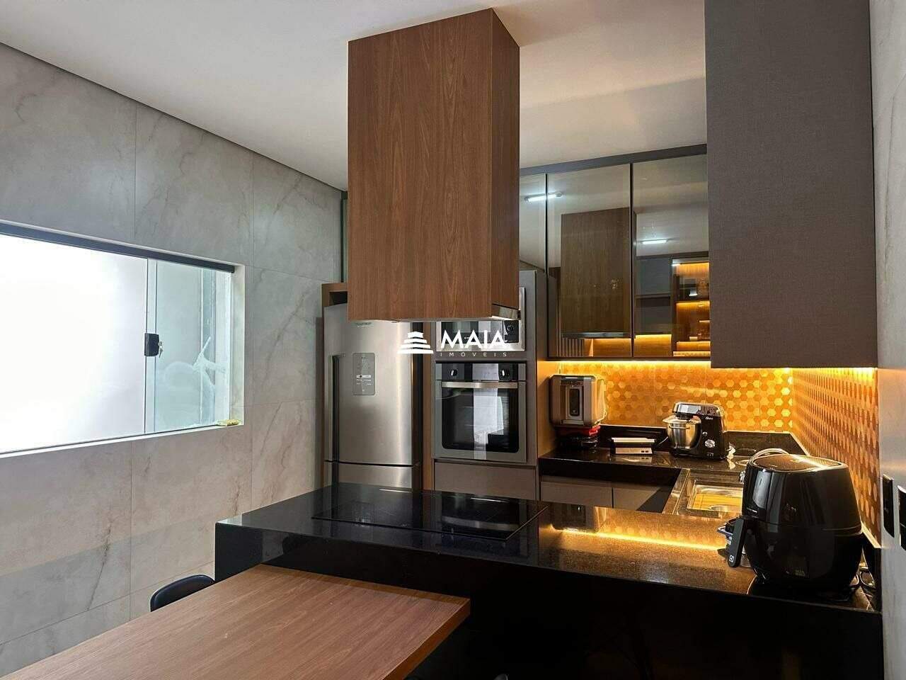 Casa à venda no Conjunto Frei Eugênio: 