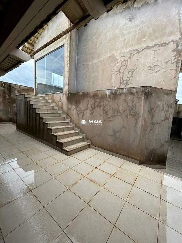 Casa à venda no Conjunto Frei Eugênio: 