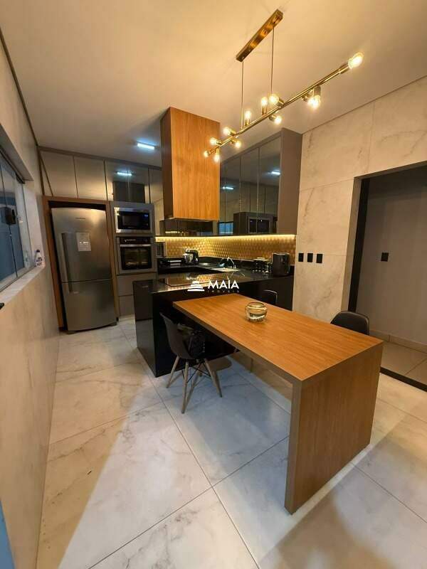 Casa à venda no Conjunto Frei Eugênio: 