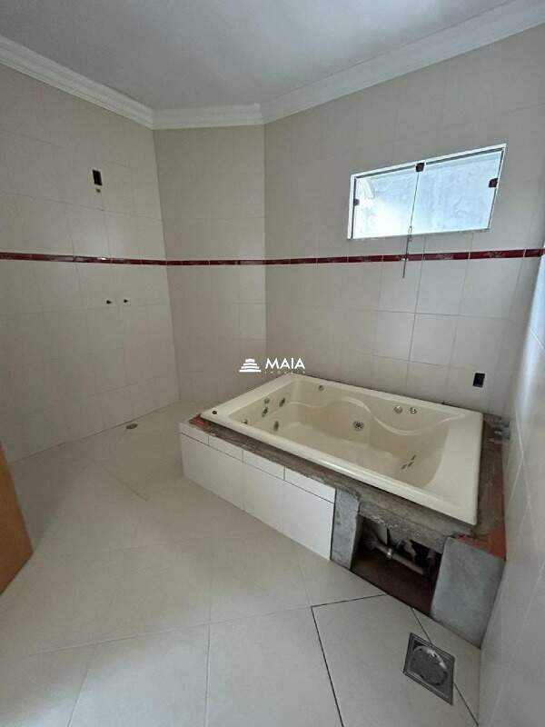 Casa à venda no Conjunto Frei Eugênio: 