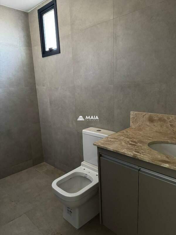 Apartamento à venda no Jardim do Lago: 