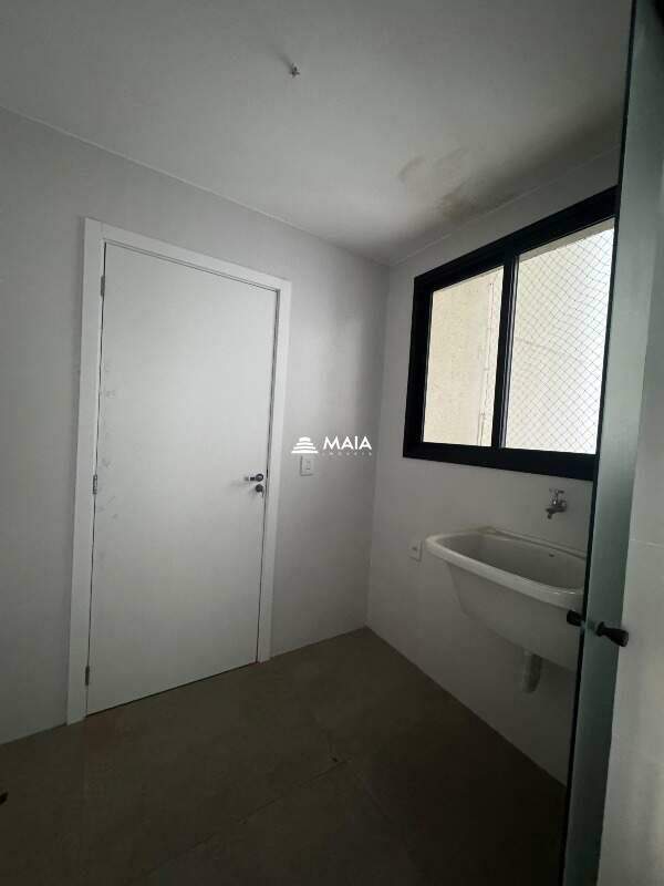 Apartamento à venda no Jardim do Lago: 