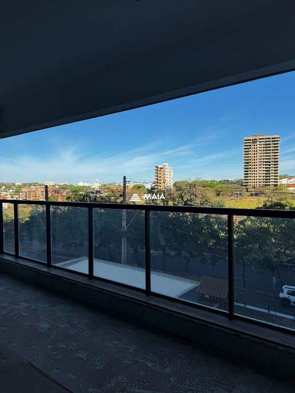 Apartamento à venda no Jardim do Lago: 