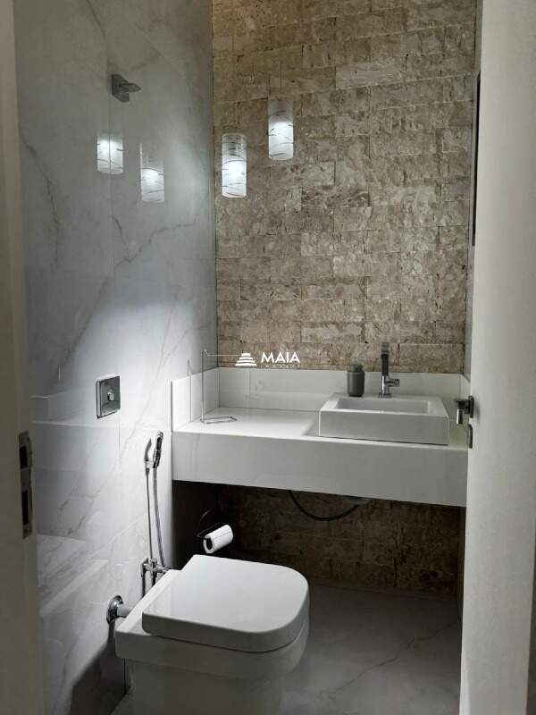 Casa de Condomínio para aluguel no Estância dos Ipês: 