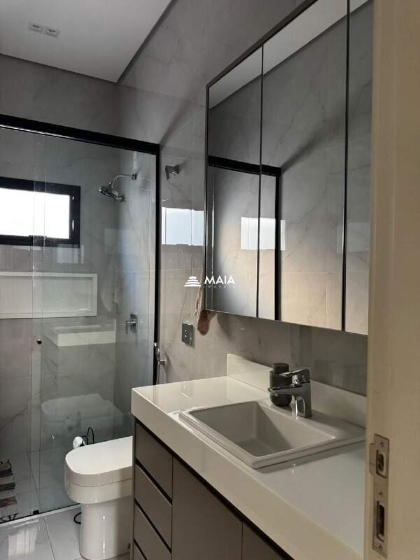 Casa de Condomínio para aluguel no Estância dos Ipês: 