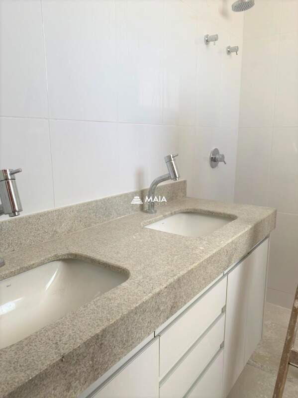 Apartamento para aluguel no Centro: 