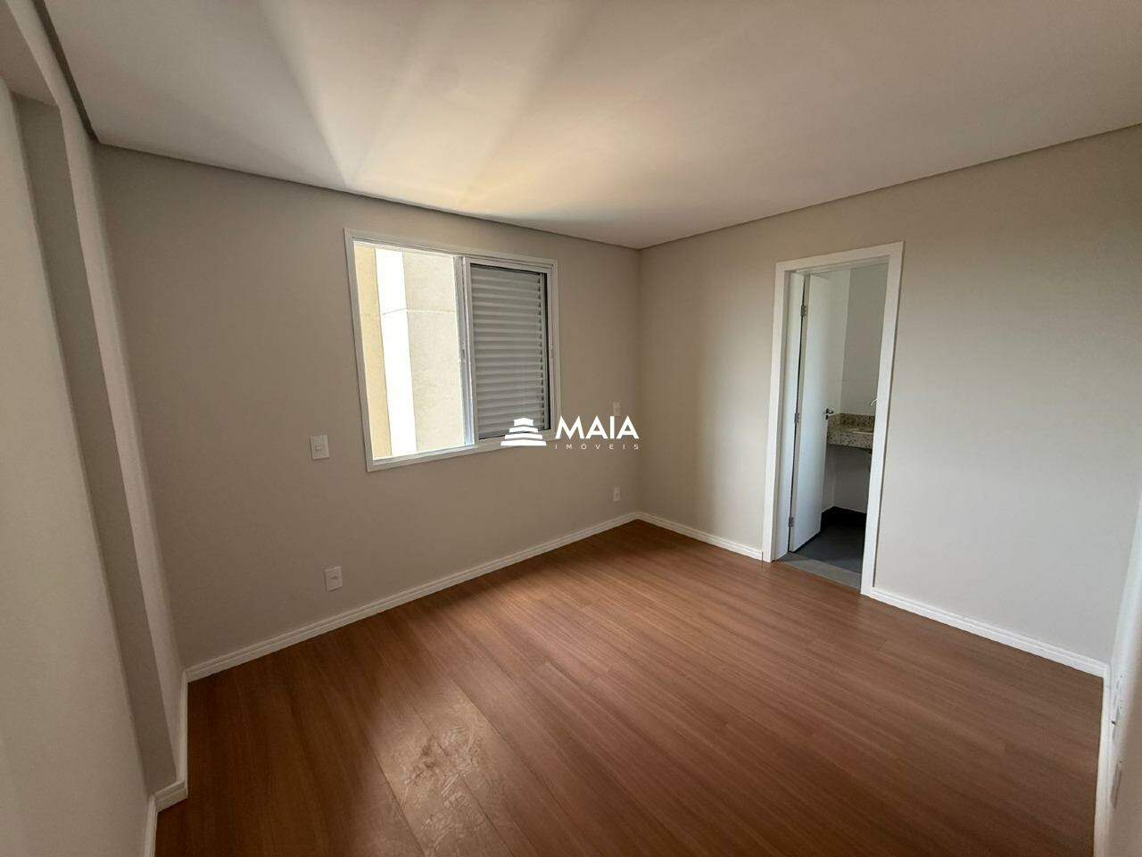 Apartamento à venda no Vila Olímpica: 