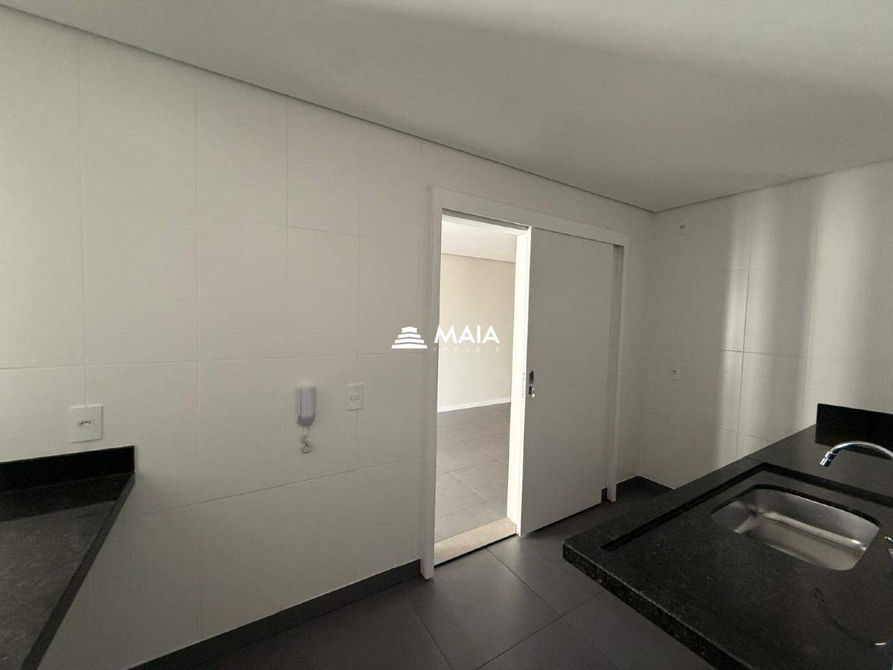 Apartamento à venda no Vila Olímpica: 