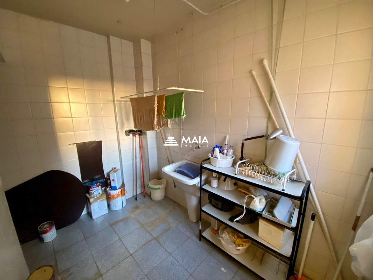 Apartamento para aluguel no Mercês: 