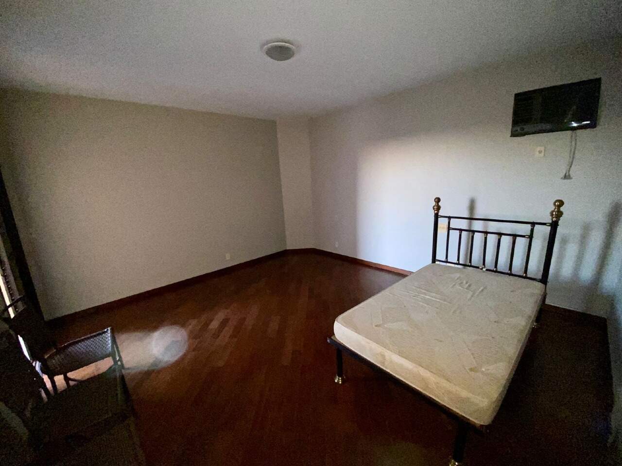 Apartamento para aluguel no Mercês: 