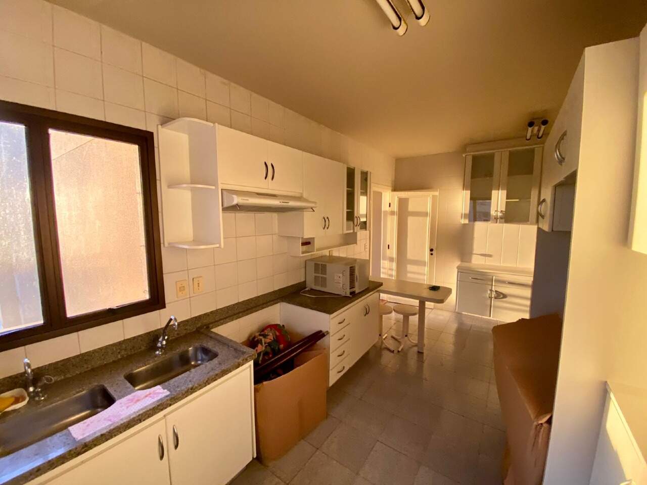 Apartamento para aluguel no Mercês: 