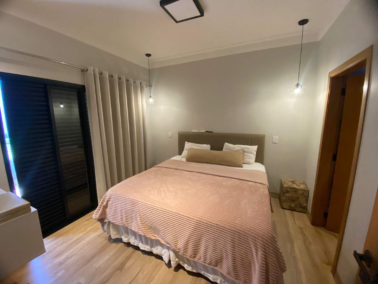 Casa à venda no Jardim do Lago: 