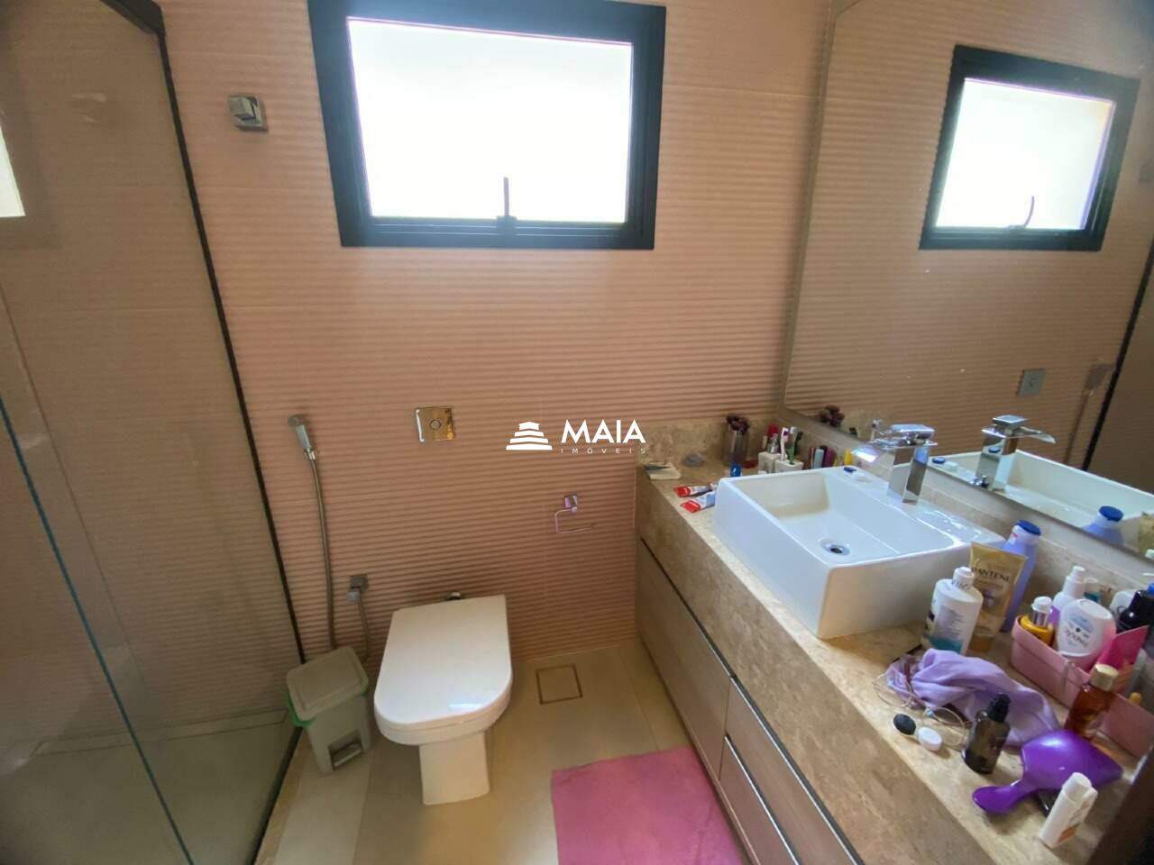 Casa à venda no Jardim do Lago: 