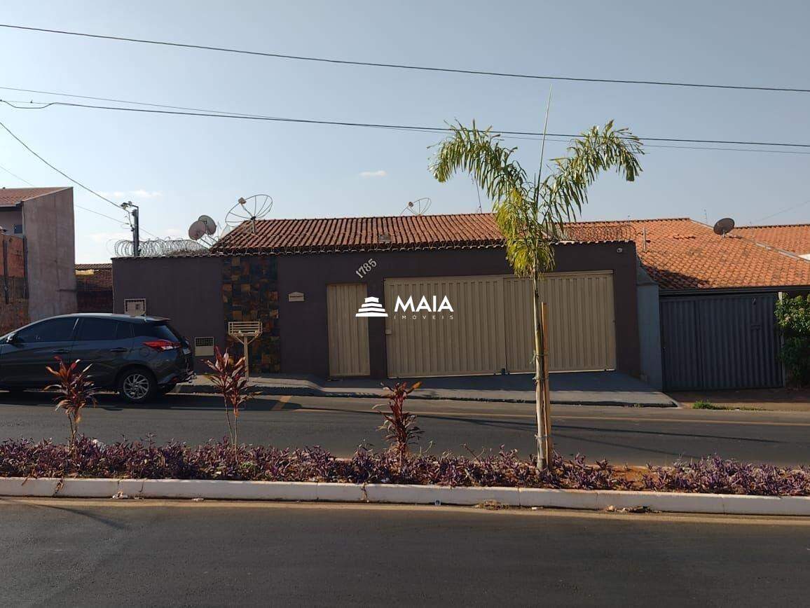 Casa à venda no Lourdes: 