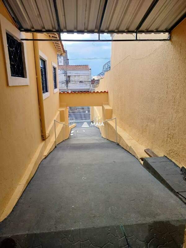 Casa para aluguel no Centro: 