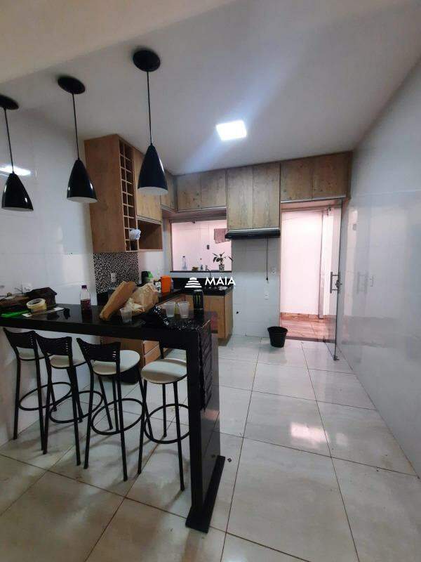 Casa à venda no Jardim Espanha: 